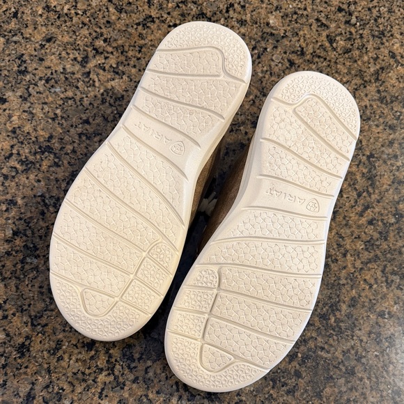 SOLD - Picture 4 of 7